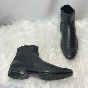 SOLD!They are size 45 (11) as listed, but fit like a 46 (12) 2 big 4 me😔